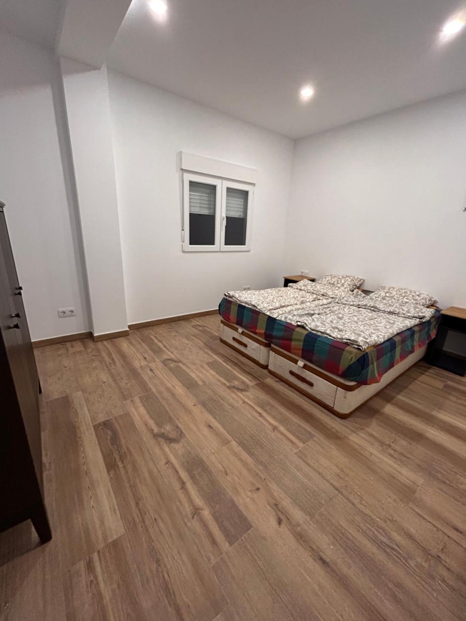 Villa Remedios -Rooms In Private House- Picassent Ngoại thất bức ảnh